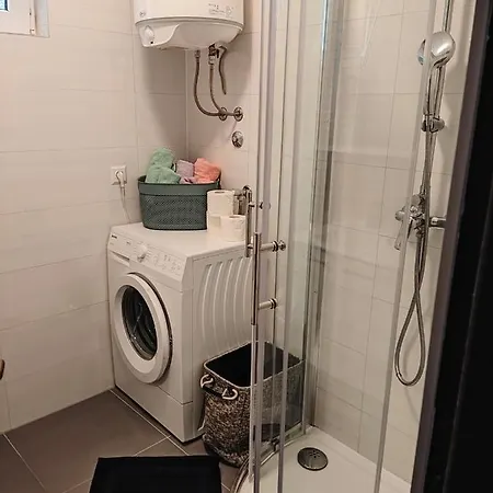 Ana Apartment