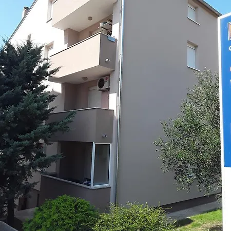 Ana Apartment
